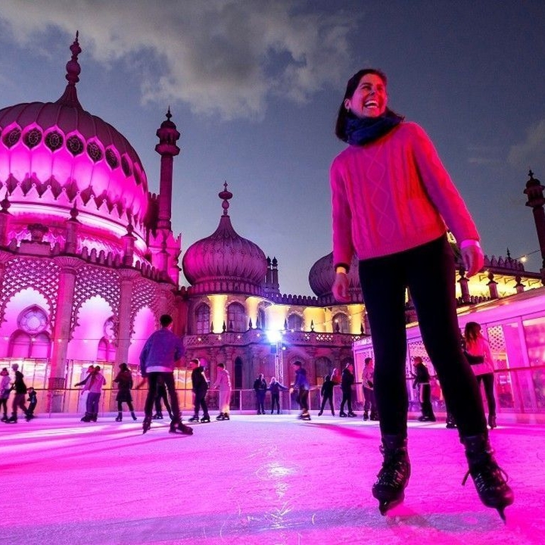 Patinaje sobre hielo en Brighton Pavilion