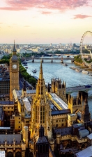 Panoramic view of the Houses of Parliament, Big Ben and London Eye
