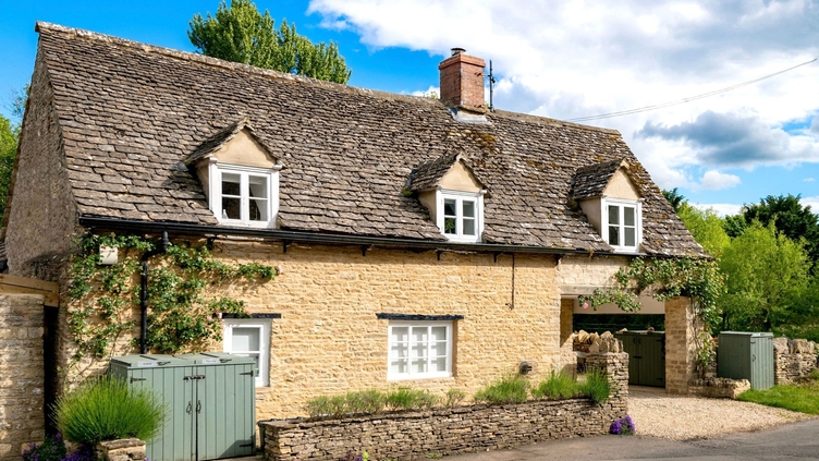 Eco Chic Cottages’ Chestnuts cottage, Shilton, Oxfordshire