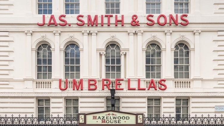 Tienda de paraguas James & Sons